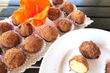 italian style tiramisú truffle fat bombs