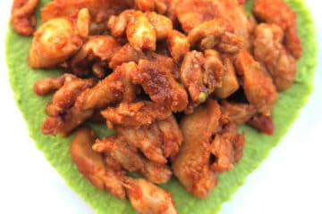 asian chicken with cauliflower & broccoli purée
