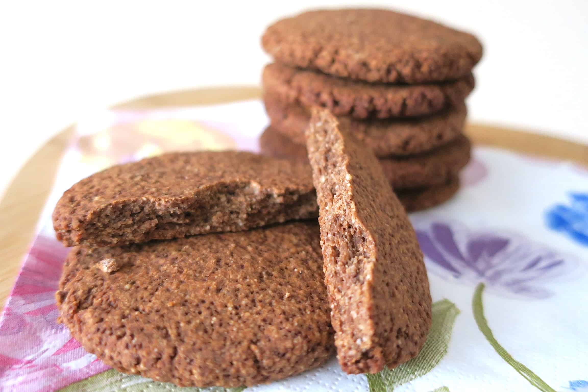 easy keto chocolate almond protein cookies