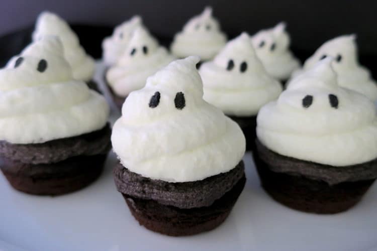 keto sugar free halloween ghost cupcakes