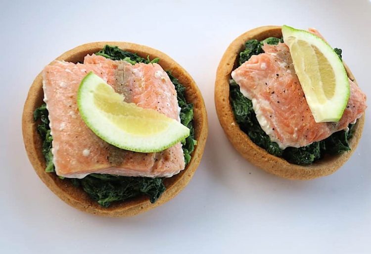 KETO DECONSTRUCTED SALMON AND SPINACH EN CROUTE