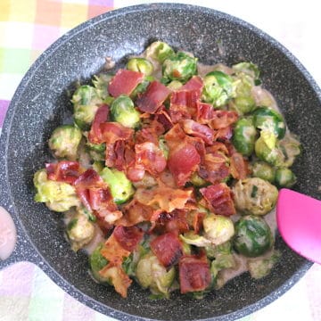 Low Carb Creamy Brussels Sprouts with Crunchy Bacon