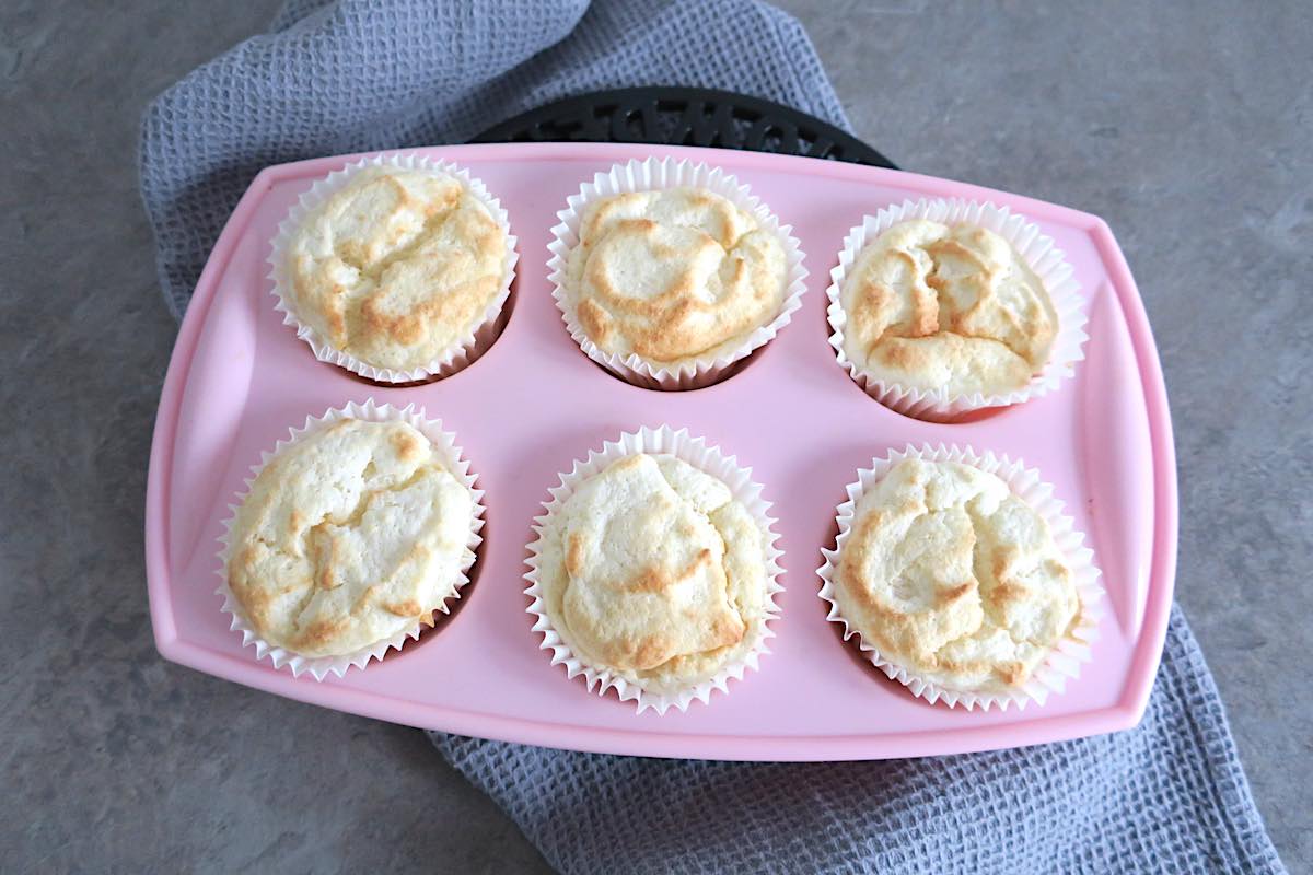 Sugar Free Angel Food Cupcakes & Chantilly Cream