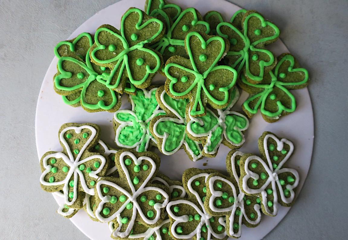 Sugar & Dairy Free Keto Matcha Biscuits