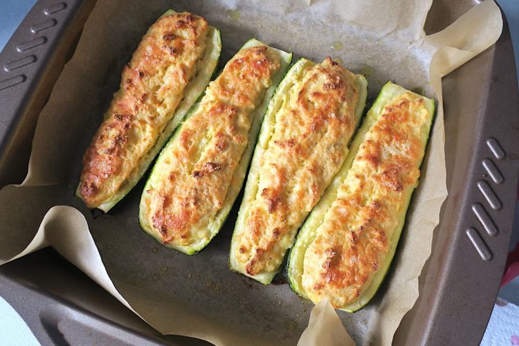 Low Carb Ricotta Stuffed Zucchini Boats