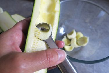 Low Carb Ricotta Stuffed Zucchini Boats