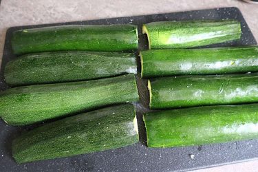 Low Carb Ricotta Stuffed Zucchini Boats