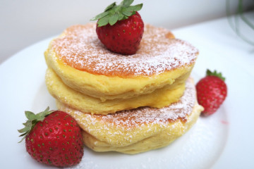 Keto Japanese Vanilla Soufflé Pancakes