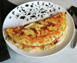 Keto Loaded Frittata. Italian Calzone-Style. 4g carbs including fillings. If you're sick of 🥚🥚🥚 you must try this! Super easy, super tasty, super quick and if you change fillings you can have a different meal every time!
Recipe on blog now ♥️. 
💻Go to queenketo.com in your browser
or
👆 Tap the link in bio and then "Recipes"
.
.
.
.
.
.
.
.
.
.
.
#keto #cleanketo #ketouk #ketofam #ketosis #ketorecipes #cheto #cetogenica #ketochef #queenketo #lowcarb #lowcarbuk #lowcarbrecipesandideas #italianfoodie #lowcarbitalian #frittata #ketofrittata #iloveeggs #eggs #superfood #omelettes