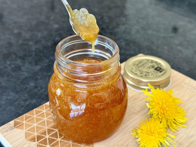 sugar free Dandelion Honey